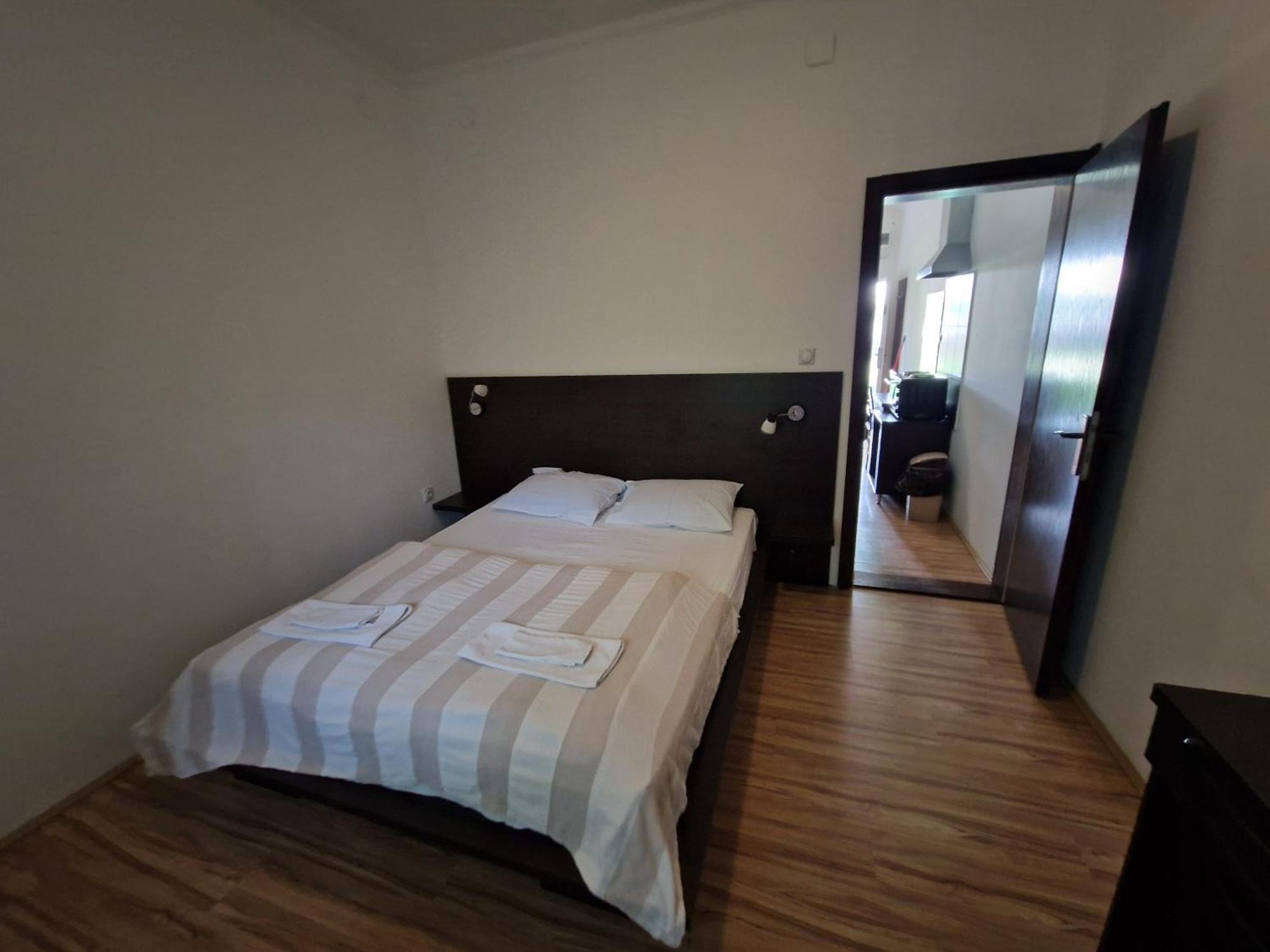 Villa Stars Palić Esterno foto